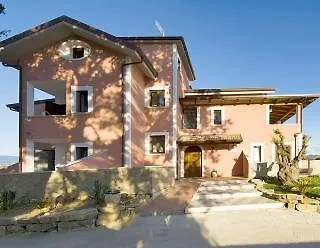 Loasi Del Fauno 3*