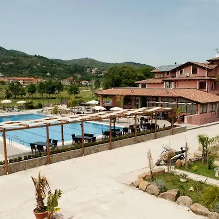 Hotel Loasi Del Fauno 3*